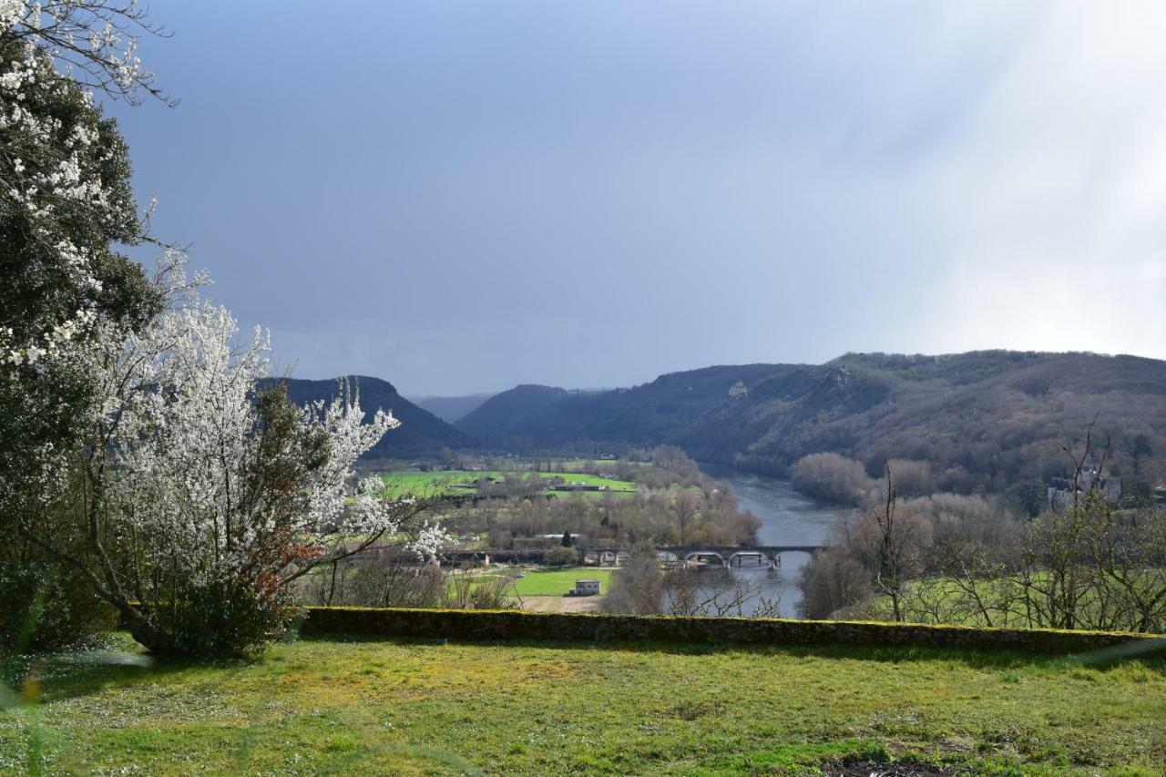 La Chabotine Bed and Breakfast Allas-Les-Mines Exterior foto